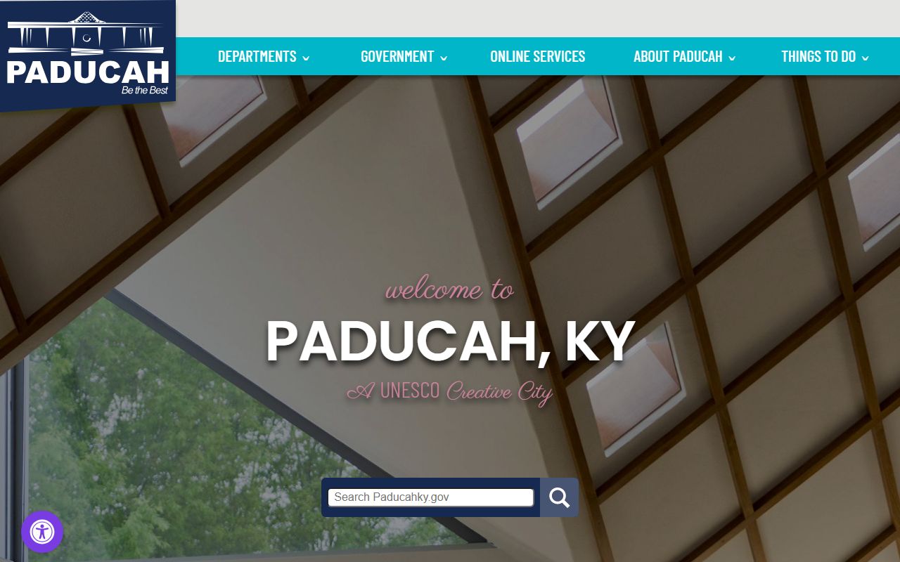 Paducah city government building and downtown area